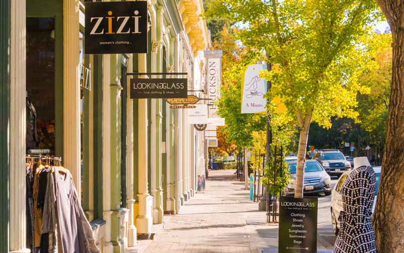 healdsburg plaza